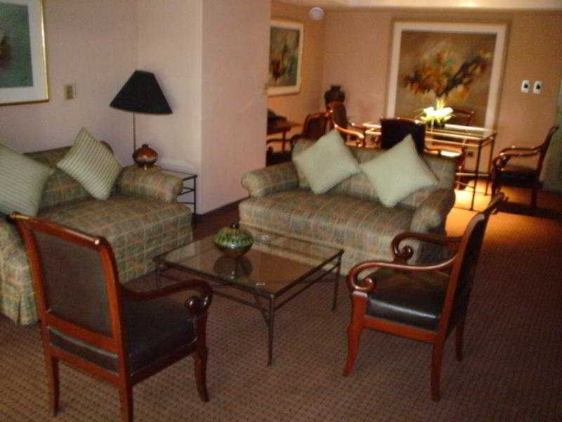 Hotel Maria Angola Lima Bagian luar foto