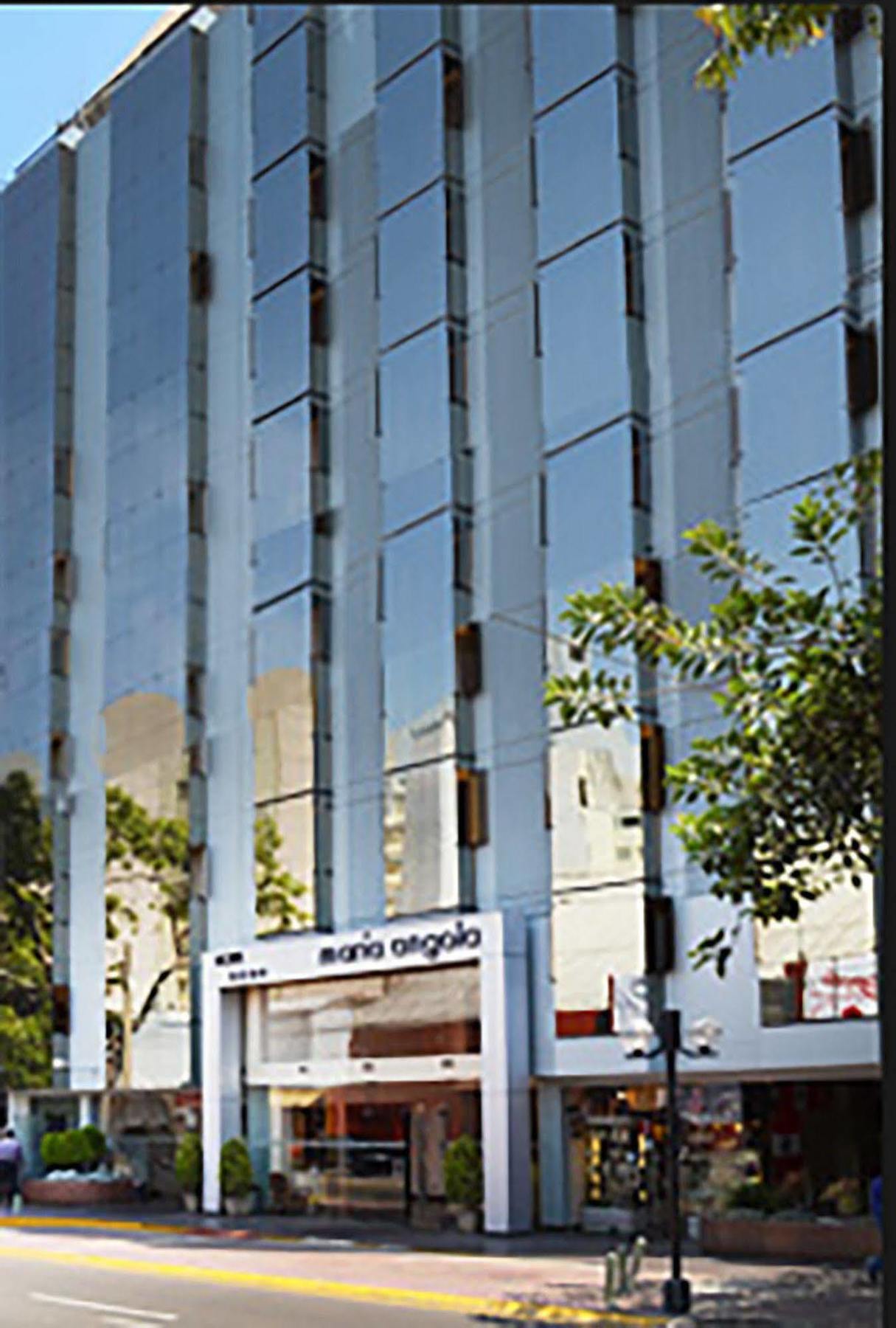 Hotel Maria Angola Lima Bagian luar foto